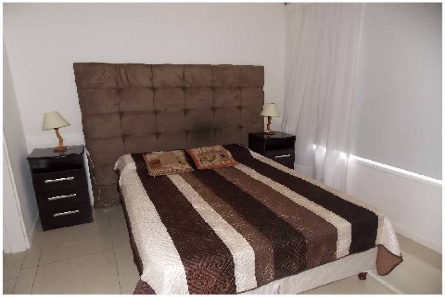Punta del Este, Maldonado, Uruguay, 2 Bedrooms Bedrooms, ,2 BathroomsBathrooms,Apartamentos,Venta,41944