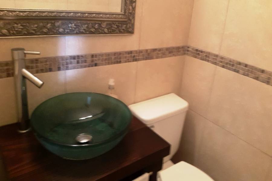 Punta del Este, Maldonado, Uruguay, 4 Bedrooms Bedrooms, ,3 BathroomsBathrooms,Casas,Venta,41948