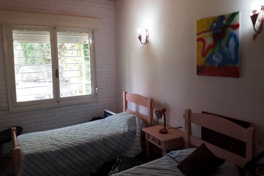 Punta del Este, Maldonado, Uruguay, 4 Bedrooms Bedrooms, ,3 BathroomsBathrooms,Casas,Venta,41948