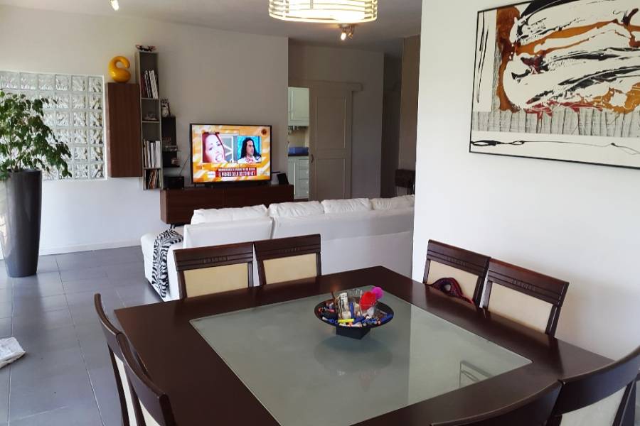 Punta del Este, Maldonado, Uruguay, 4 Bedrooms Bedrooms, ,3 BathroomsBathrooms,Casas,Venta,41948