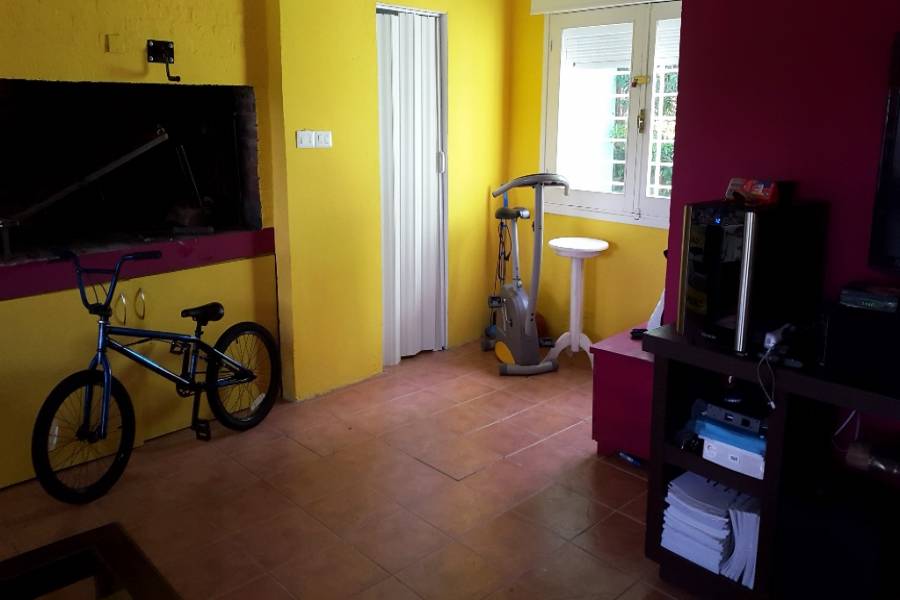 Punta del Este, Maldonado, Uruguay, 4 Bedrooms Bedrooms, ,3 BathroomsBathrooms,Casas,Venta,41948