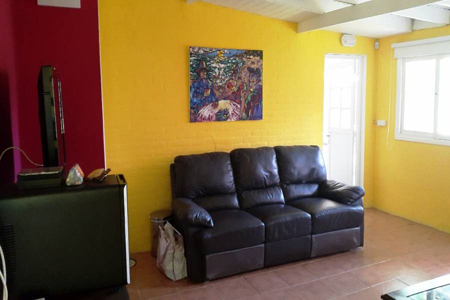 Punta del Este, Maldonado, Uruguay, 4 Bedrooms Bedrooms, ,3 BathroomsBathrooms,Casas,Venta,41948