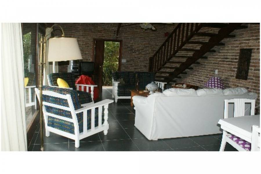 Punta del Este, Maldonado, Uruguay, 3 Bedrooms Bedrooms, ,2 BathroomsBathrooms,Casas,Venta,41949