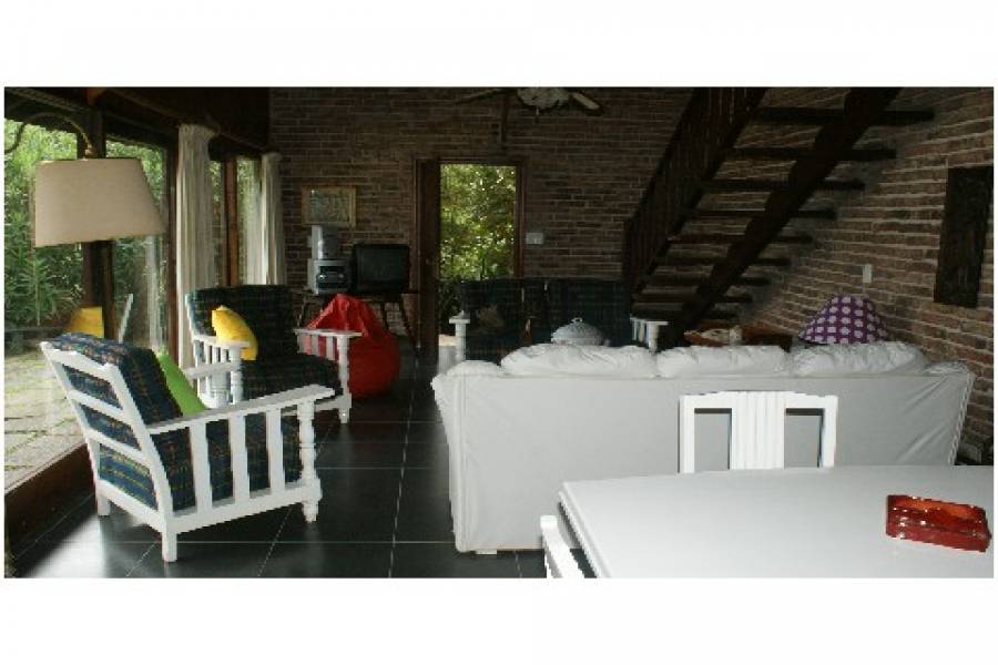 Punta del Este, Maldonado, Uruguay, 3 Bedrooms Bedrooms, ,2 BathroomsBathrooms,Casas,Venta,41949