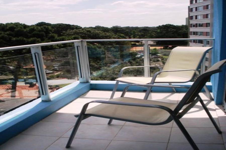 Punta del Este, Maldonado, Uruguay, 1 Dormitorio Bedrooms, ,1 BañoBathrooms,Apartamentos,Venta,41953