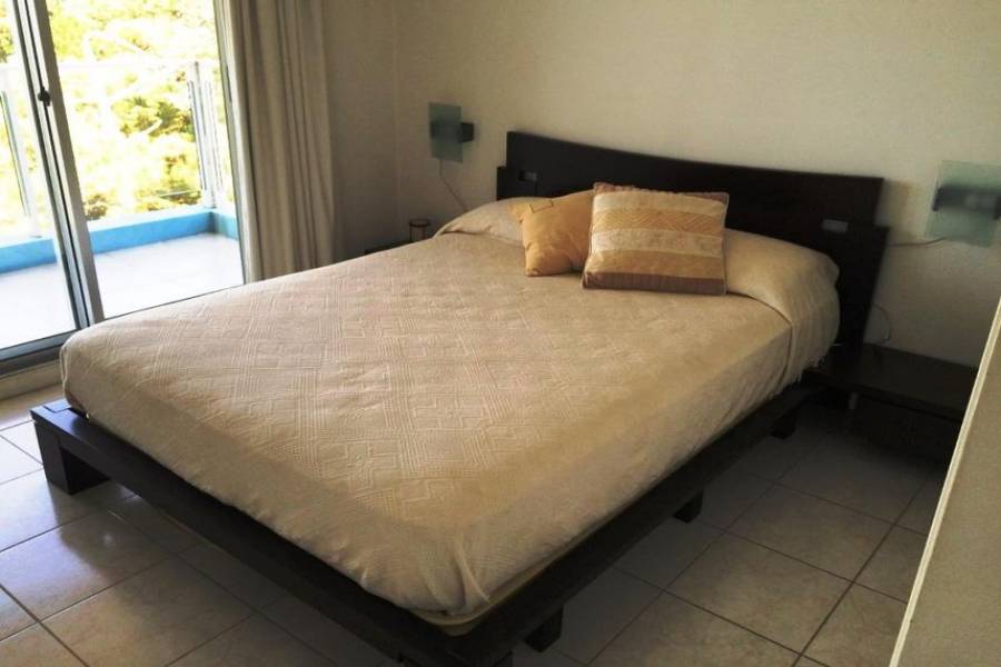 Punta del Este, Maldonado, Uruguay, 1 Dormitorio Bedrooms, ,1 BañoBathrooms,Apartamentos,Venta,41953