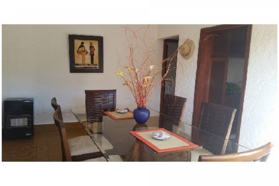 Punta de Este, Maldonado, Uruguay, 3 Bedrooms Bedrooms, ,2 BathroomsBathrooms,Casas,Venta,41961