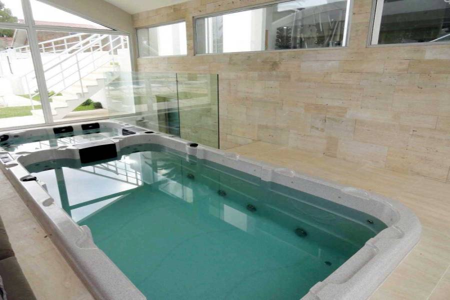 Punta del Este, Maldonado, Uruguay, 2 Bedrooms Bedrooms, ,1 BañoBathrooms,Casas,Venta,41963