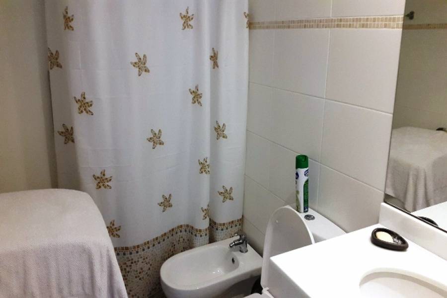 Punta del Este, Maldonado, Uruguay, 2 Bedrooms Bedrooms, ,1 BañoBathrooms,Casas,Venta,41963