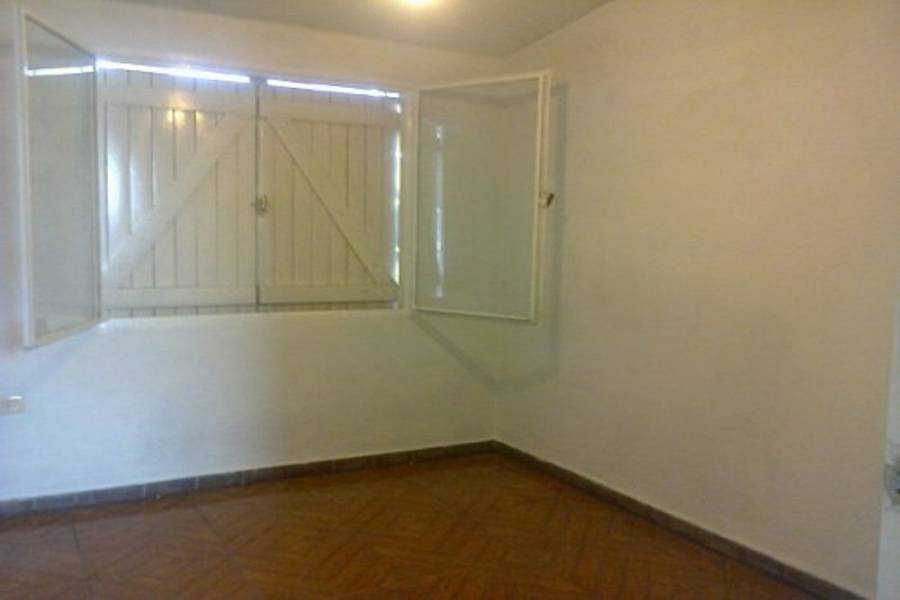 Maldonado, Uruguay, 3 Bedrooms Bedrooms, ,2 BathroomsBathrooms,Casas,Venta,41967