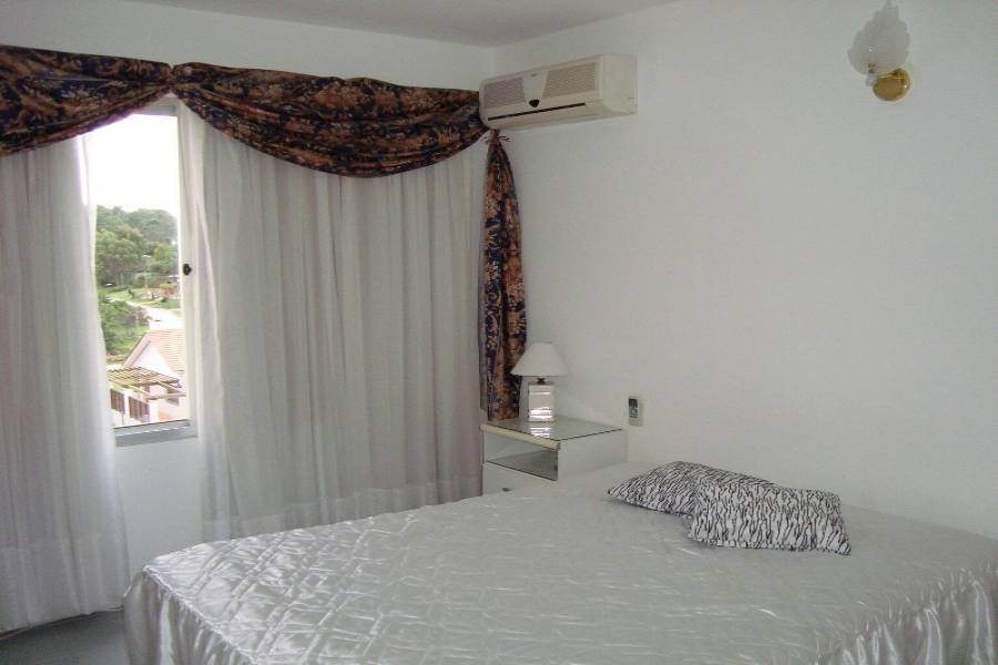 Maldonado, Uruguay, 1 Dormitorio Bedrooms, ,1 BañoBathrooms,Apartamentos,Venta,41992