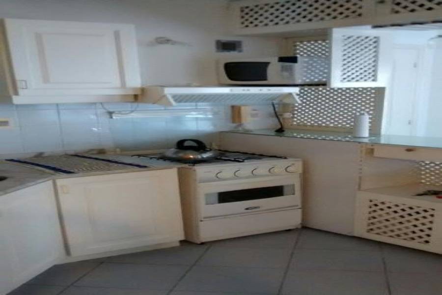 Maldonado, Uruguay, 1 Dormitorio Bedrooms, ,1 BañoBathrooms,Apartamentos,Venta,41992