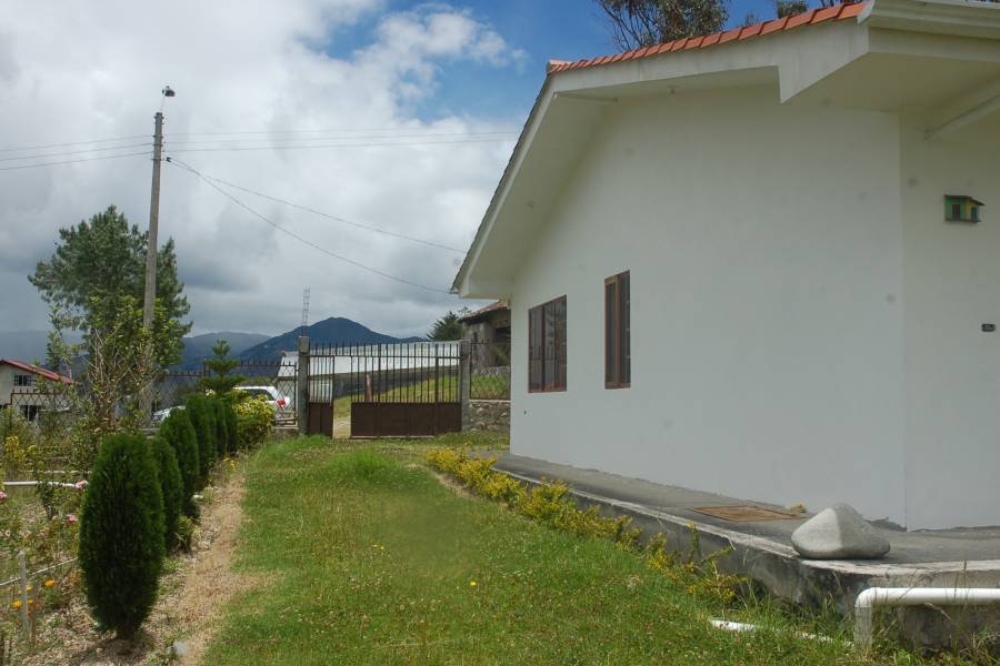 Paute, AZUAY, Ecuador, 4 Bedrooms Bedrooms, ,4 BathroomsBathrooms,Fincas-Villas,Venta,1,42002