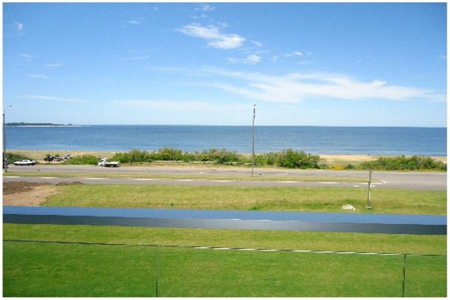 Maldonado, Uruguay, 2 Bedrooms Bedrooms, ,2 BathroomsBathrooms,Apartamentos,Venta,42042