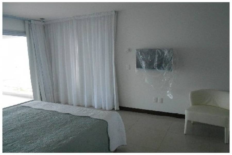 Punta del Este, Maldonado, Uruguay, 4 Bedrooms Bedrooms, ,5 BathroomsBathrooms,Apartamentos,Venta,42046