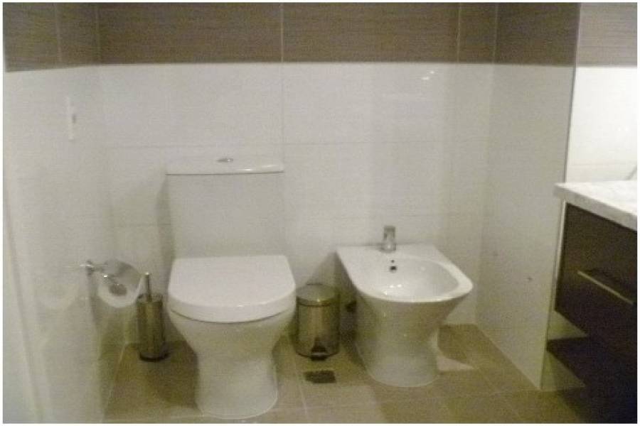 Punta del Este, Maldonado, Uruguay, 3 Bedrooms Bedrooms, ,3 BathroomsBathrooms,Apartamentos,Venta,42066