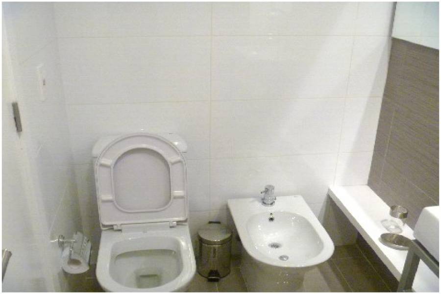 Punta del Este, Maldonado, Uruguay, 3 Bedrooms Bedrooms, ,3 BathroomsBathrooms,Apartamentos,Venta,42066