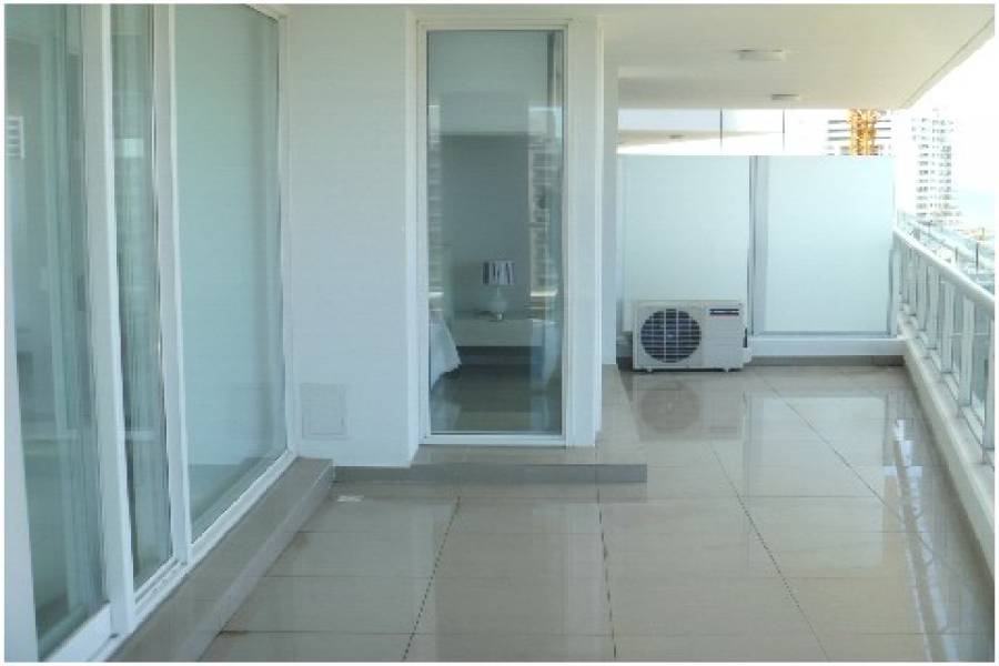 Punta del Este, Maldonado, Uruguay, 3 Bedrooms Bedrooms, ,3 BathroomsBathrooms,Apartamentos,Venta,42066
