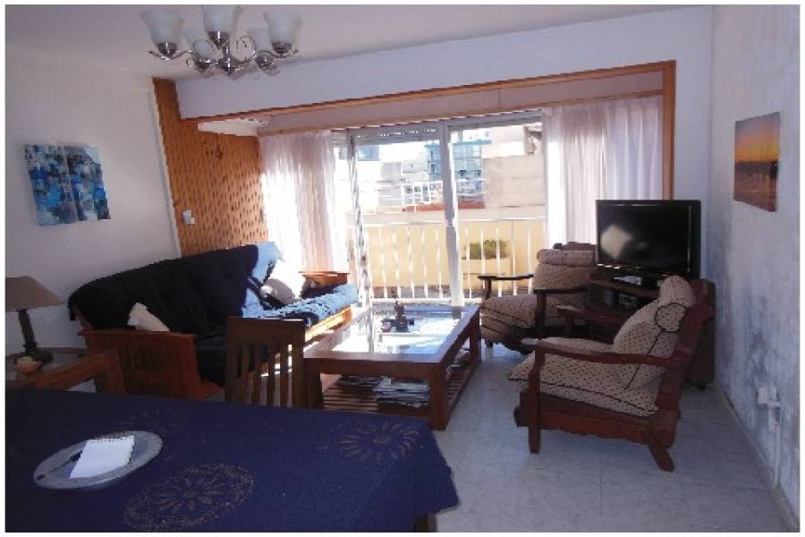 Punta del Este, Maldonado, Uruguay, 2 Bedrooms Bedrooms, ,2 BathroomsBathrooms,Apartamentos,Venta,42067