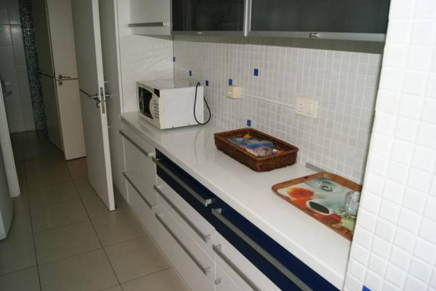 Punta del Este, Maldonado, Uruguay, 3 Bedrooms Bedrooms, ,3 BathroomsBathrooms,Apartamentos,Venta,42071