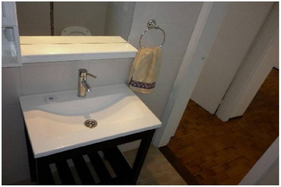 Punta del Este, Maldonado, Uruguay, 1 Dormitorio Bedrooms, ,1 BañoBathrooms,Apartamentos,Venta,42077