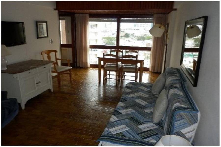 Punta del Este, Maldonado, Uruguay, 1 Dormitorio Bedrooms, ,1 BañoBathrooms,Apartamentos,Venta,42077