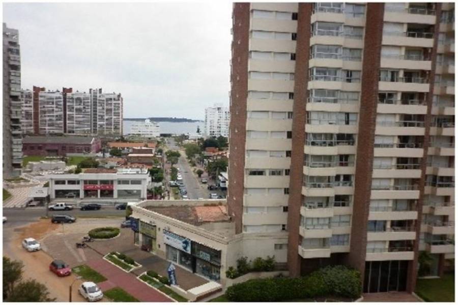 Punta del Este, Maldonado, Uruguay, 1 Dormitorio Bedrooms, ,1 BañoBathrooms,Apartamentos,Venta,42077