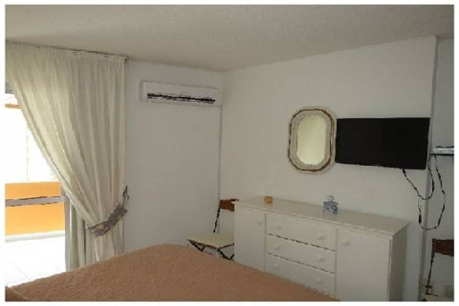 Punta del Este, Maldonado, Uruguay, 2 Bedrooms Bedrooms, ,2 BathroomsBathrooms,Apartamentos,Venta,42085