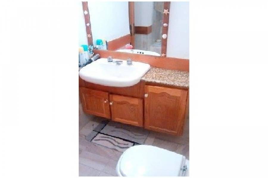 Punta del Este, Maldonado, Uruguay, 2 Bedrooms Bedrooms, ,2 BathroomsBathrooms,Apartamentos,Venta,42085