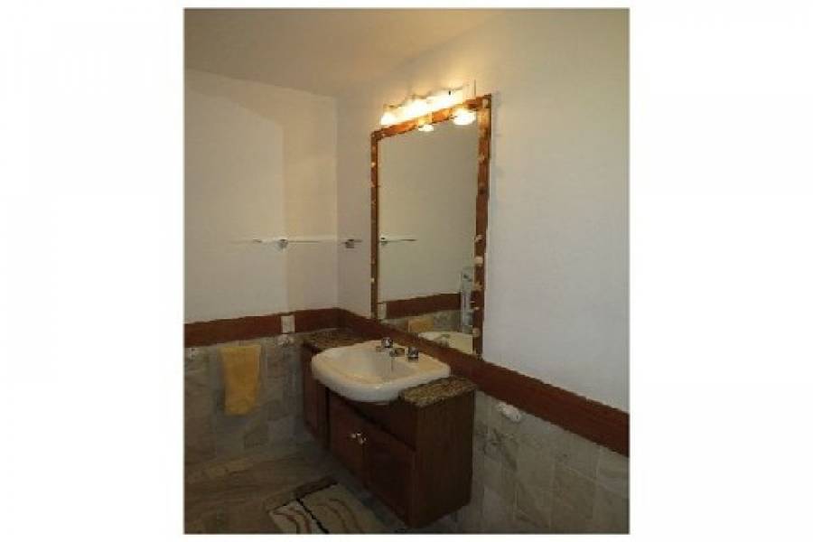 Punta del Este, Maldonado, Uruguay, 2 Bedrooms Bedrooms, ,2 BathroomsBathrooms,Apartamentos,Venta,42085