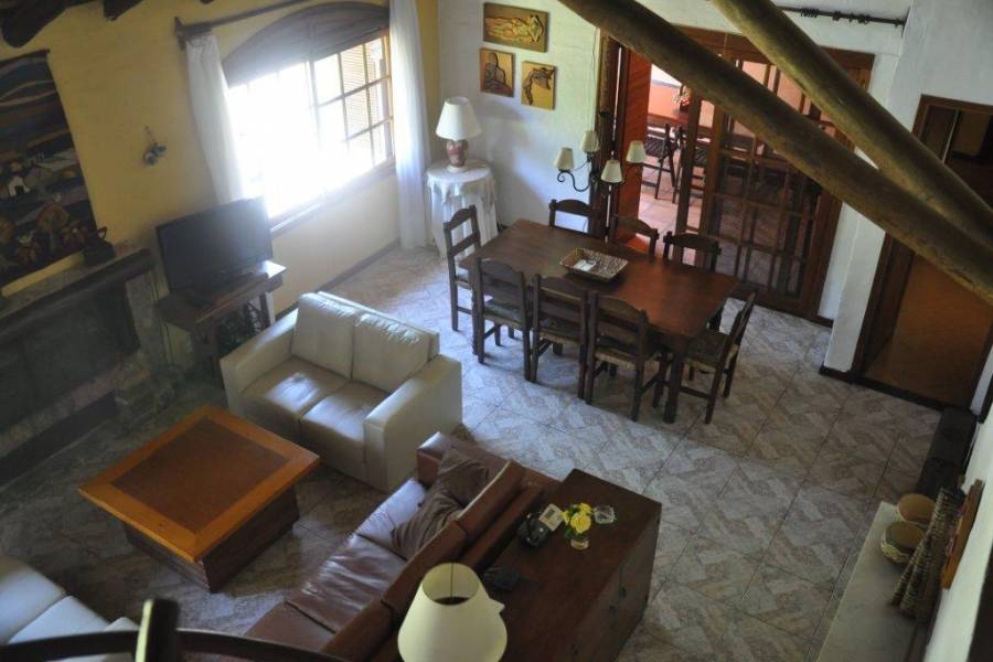 Punta del Este, Maldonado, Uruguay, 4 Bedrooms Bedrooms, ,3 BathroomsBathrooms,Apartamentos,Venta,42102