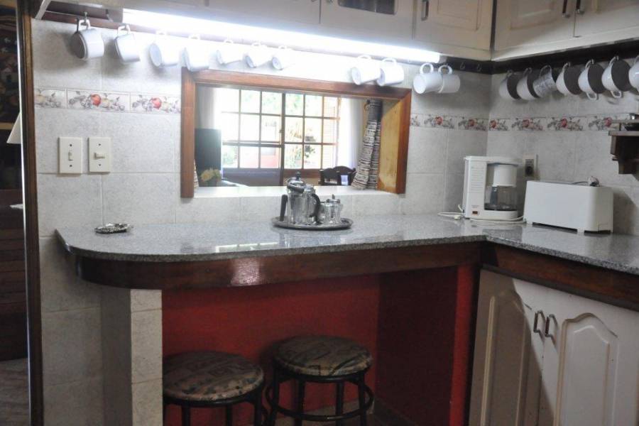 Punta del Este, Maldonado, Uruguay, 4 Bedrooms Bedrooms, ,3 BathroomsBathrooms,Apartamentos,Venta,42102