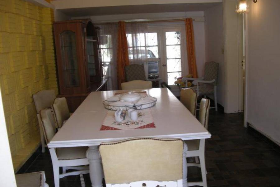 Punta del Este, Maldonado, Uruguay, 3 Bedrooms Bedrooms, ,2 BathroomsBathrooms,Casas,Venta,42106