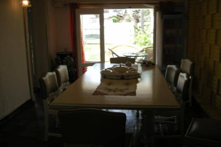Punta del Este, Maldonado, Uruguay, 3 Bedrooms Bedrooms, ,2 BathroomsBathrooms,Casas,Venta,42106