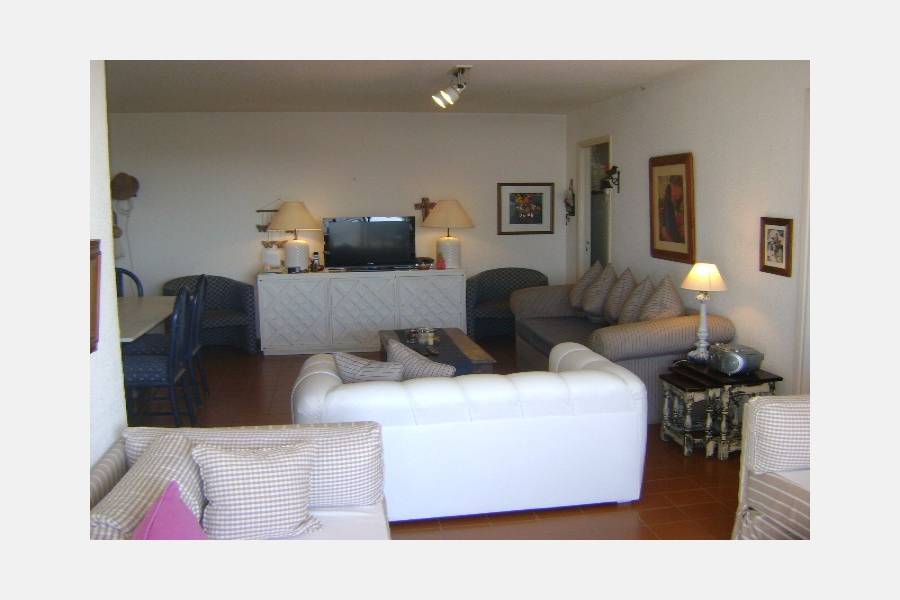 Punta del Este, Maldonado, Uruguay, 3 Bedrooms Bedrooms, ,2 BathroomsBathrooms,Apartamentos,Venta,42124
