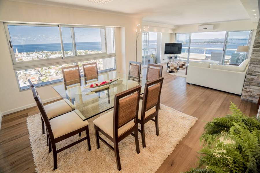 Punta del Este, Maldonado, Uruguay, ,Apartamentos,Venta,42136