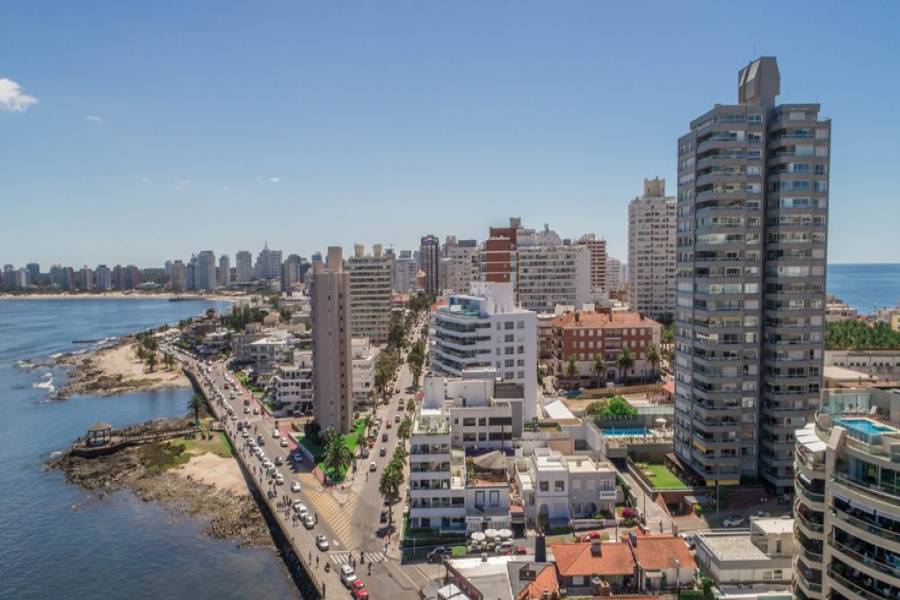 Punta del Este, Maldonado, Uruguay, ,Apartamentos,Venta,42136