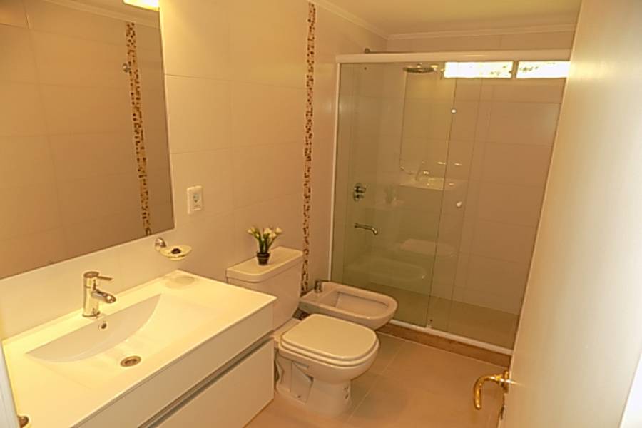 Punta del Este, Maldonado, Uruguay, 4 Bedrooms Bedrooms, ,3 BathroomsBathrooms,Casas,Venta,42138