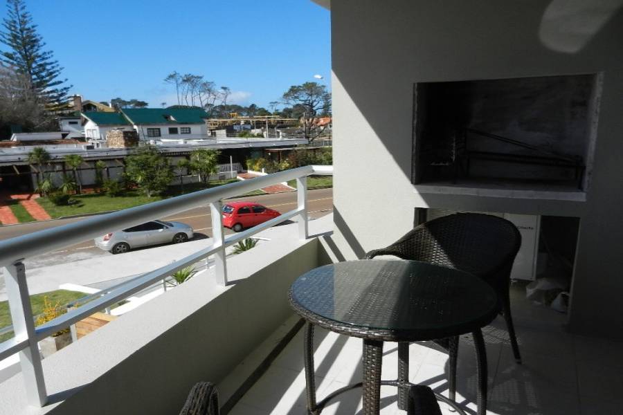 Punta del Este, Maldonado, Uruguay, 2 Bedrooms Bedrooms, ,2 BathroomsBathrooms,Apartamentos,Venta,42139