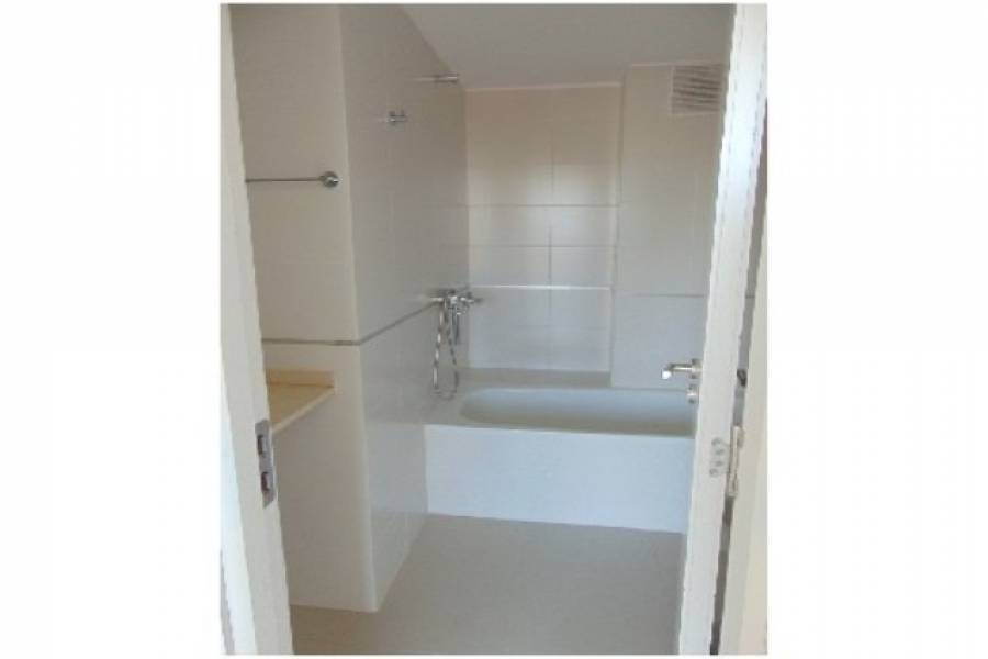 Punta del este, Maldonado, Uruguay, 2 Bedrooms Bedrooms, ,2 BathroomsBathrooms,Apartamentos,Venta,42155