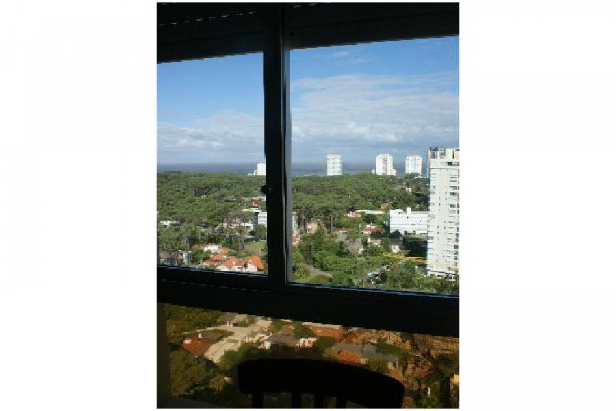 Punta del Este, Maldonado, Uruguay, 2 Bedrooms Bedrooms, ,2 BathroomsBathrooms,Apartamentos,Venta,42156