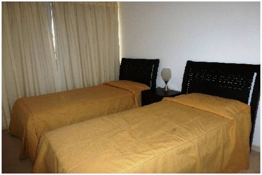 Punta del Este, Maldonado, Uruguay, 3 Bedrooms Bedrooms, ,2 BathroomsBathrooms,Apartamentos,Venta,42172