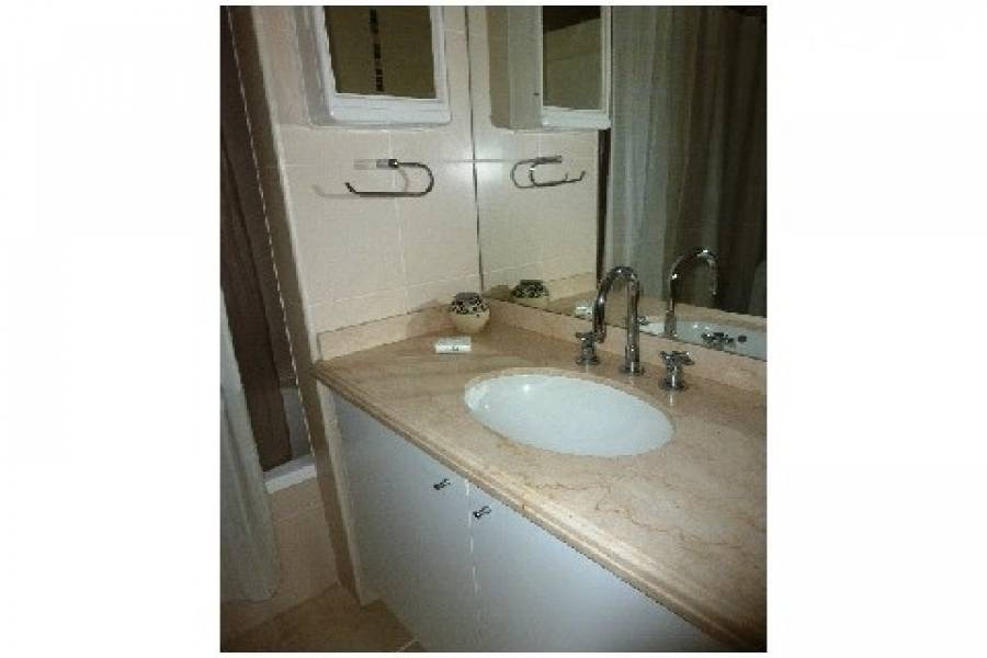 Punta del Este, Maldonado, Uruguay, 3 Bedrooms Bedrooms, ,2 BathroomsBathrooms,Apartamentos,Venta,42172