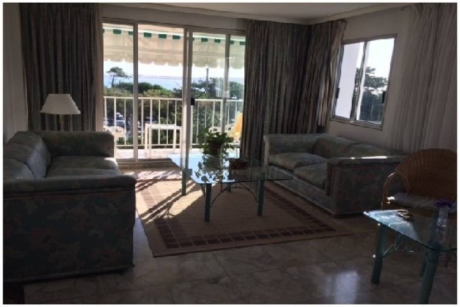 Punta del Este, Maldonado, Uruguay, 2 Bedrooms Bedrooms, ,2 BathroomsBathrooms,Apartamentos,Venta,42178