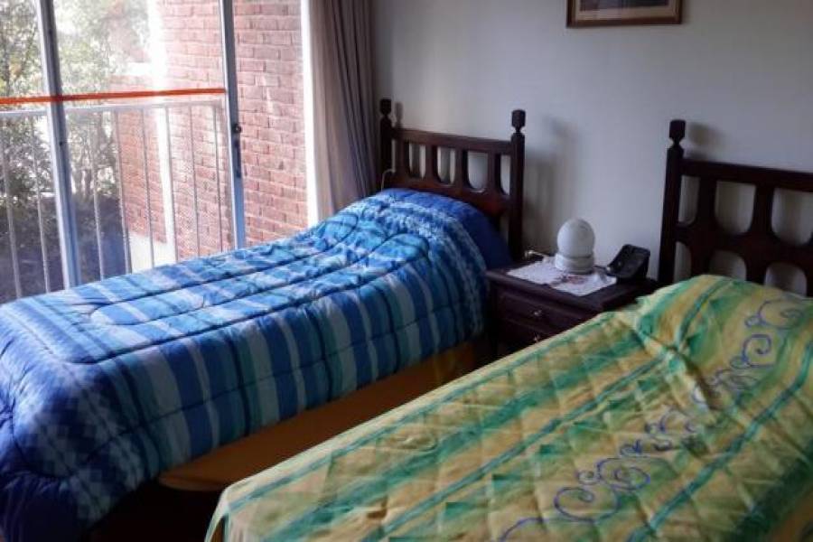 Punta del Este, Maldonado, Uruguay, 3 Bedrooms Bedrooms, ,2 BathroomsBathrooms,Apartamentos,Venta,42180