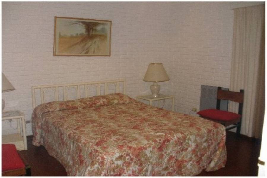 Punta del Este, Maldonado, Uruguay, 3 Bedrooms Bedrooms, ,2 BathroomsBathrooms,Casas,Venta,42183