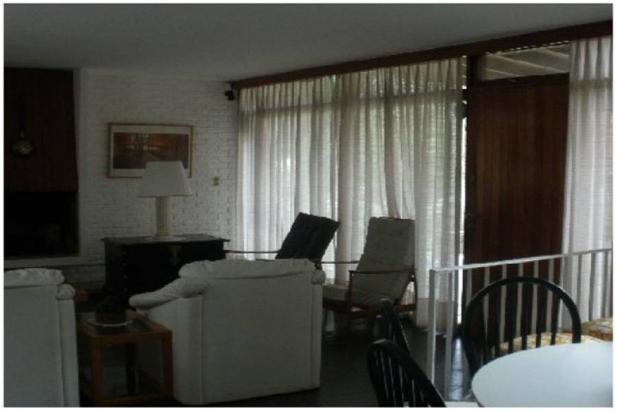 Punta del Este, Maldonado, Uruguay, 3 Bedrooms Bedrooms, ,2 BathroomsBathrooms,Casas,Venta,42183