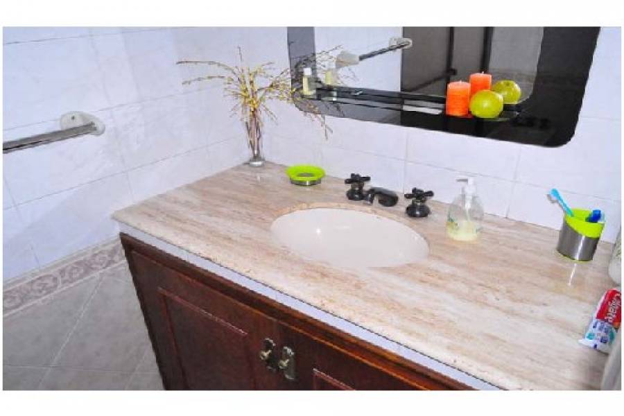 Punta del Este, Maldonado, Uruguay, 3 Bedrooms Bedrooms, ,2 BathroomsBathrooms,Casas,Venta,42187