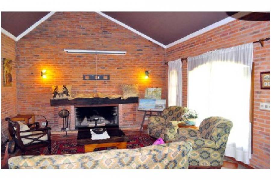 Punta del Este, Maldonado, Uruguay, 3 Bedrooms Bedrooms, ,2 BathroomsBathrooms,Casas,Venta,42187