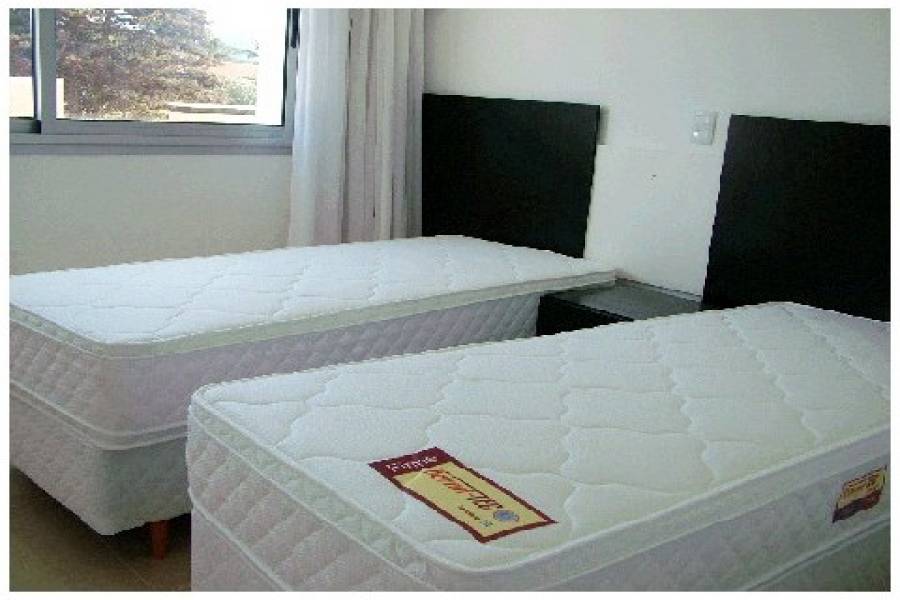 Punta del Este, Maldonado, Uruguay, 3 Bedrooms Bedrooms, ,3 BathroomsBathrooms,Apartamentos,Venta,42192